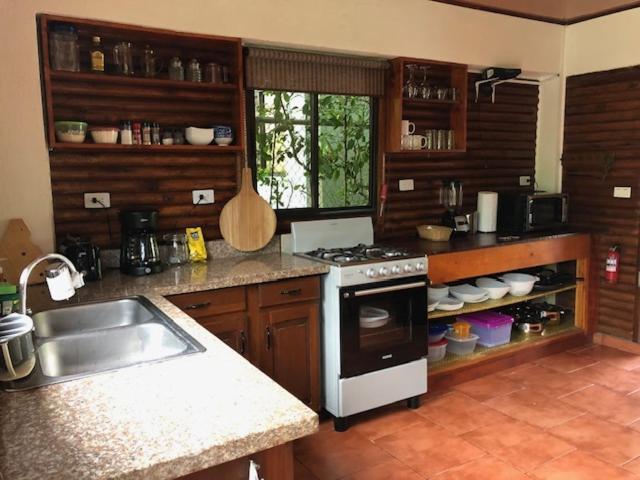 Casa Toucan Mit Privat Pool Near Np Ballena 乌维塔 外观 照片